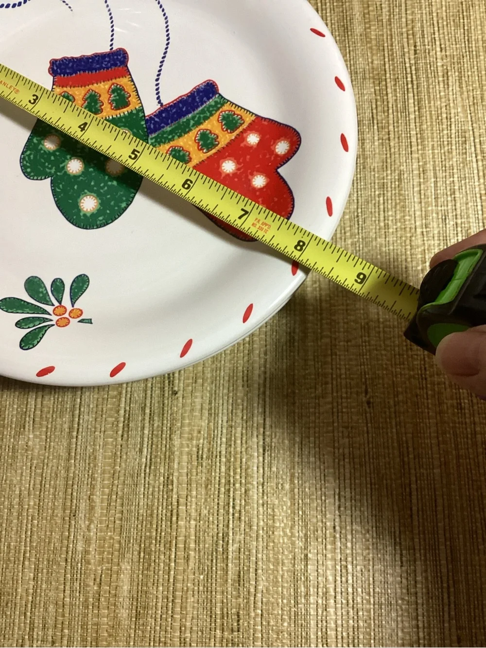Vintage Crate & Barrel Christmas Ornament & Mitten Luncheon 8.25” Plates -